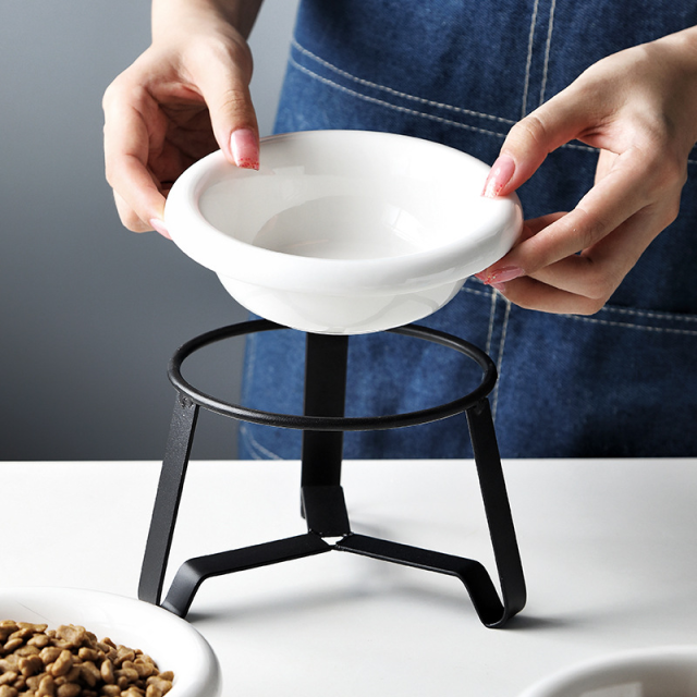 Feed with confidence vet-approved pet feeders for optimal nutrition (3) Feed with confidence vet-approved pet feeders for optimal nutrition (3)