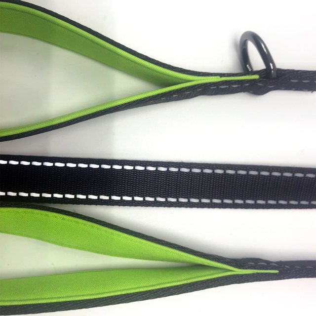 Get outdoors with our range of waterproof pet leashes (6) Get outdoors with our range of waterproof pet leashes (6)