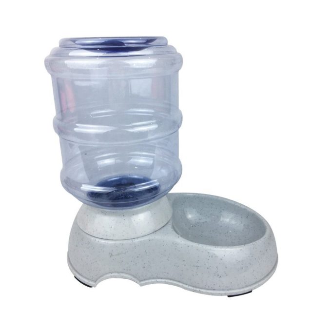 Stay organized multi-pet feeders for busy pet families (1) Stay organized multi-pet feeders for busy pet families (1)